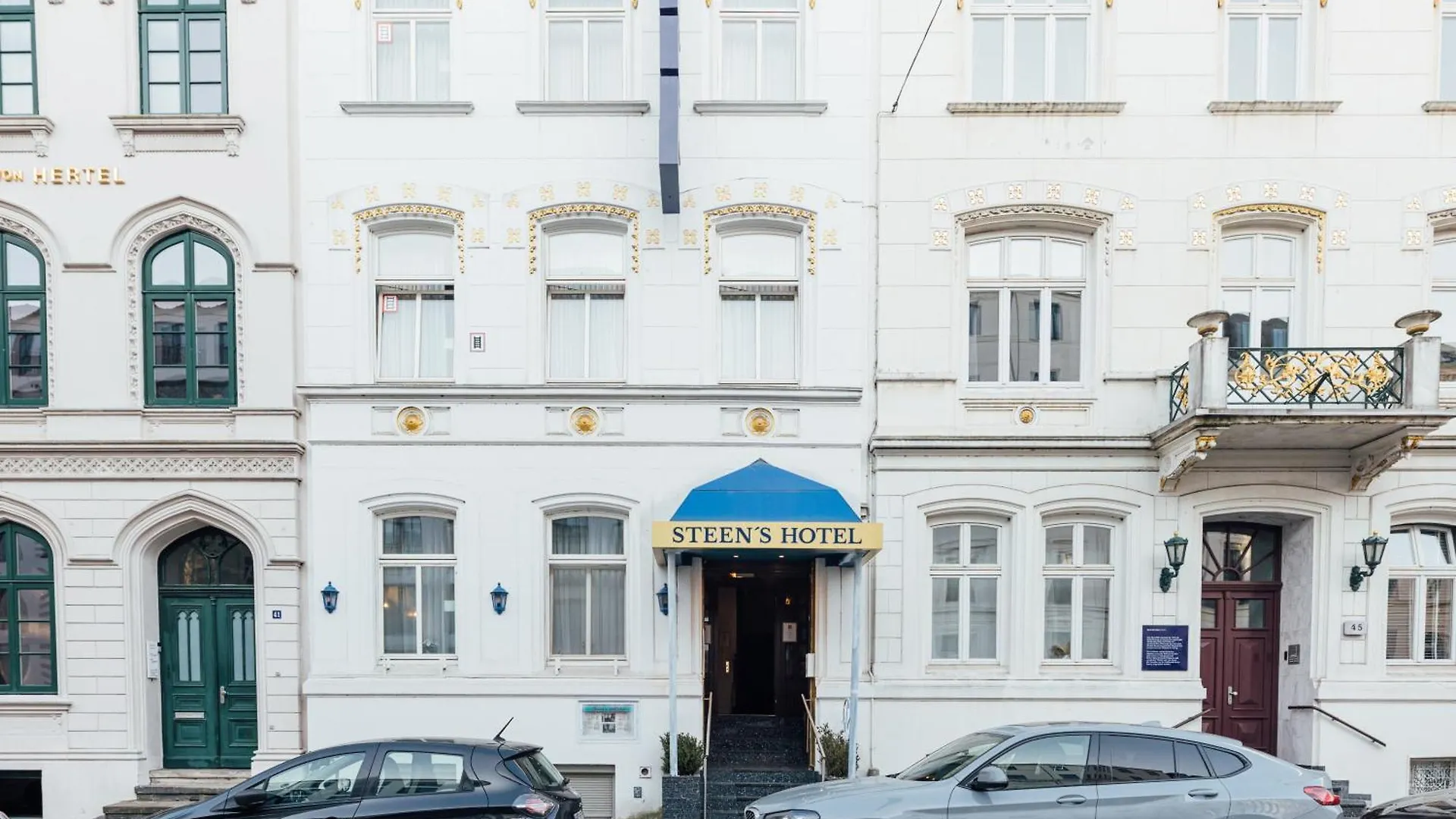 Steens Hotel location