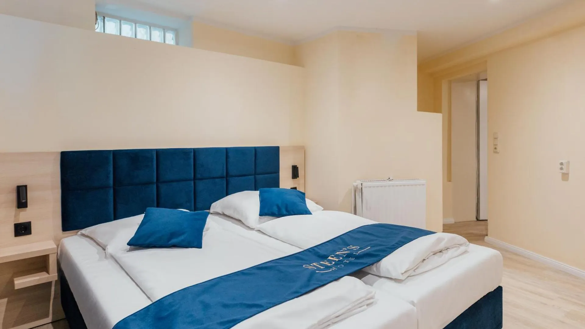 Steens Hotel Alster City 3*, Hamburg