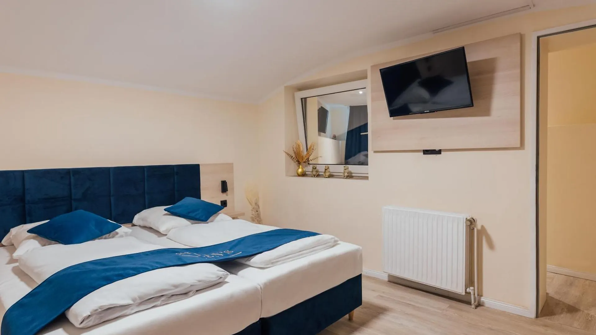 Steens Hotel Alster City 3*, Hamburg Germany