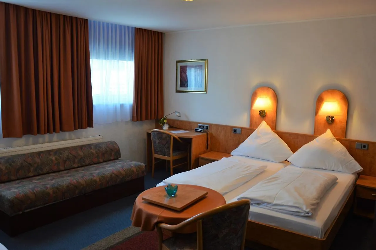 Steens Hotel Alster City Hamburg 3*,